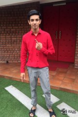 Celebrities Cast Vote in TN Elections